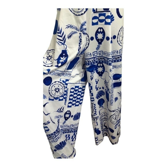 Blue white satin effect multi print‎ buttoned down shirt & pants 2pc set size  M - Picture 11 of 17